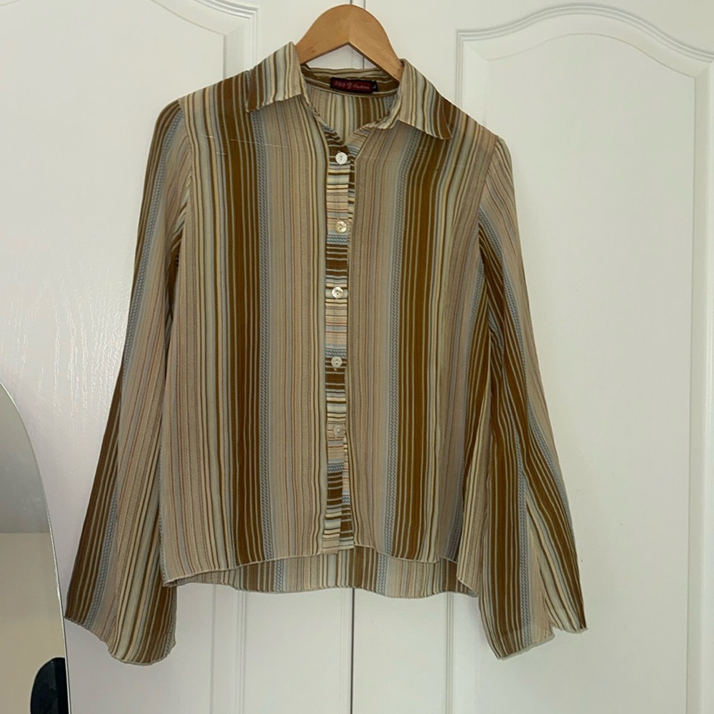 button up long sleeved shirt
